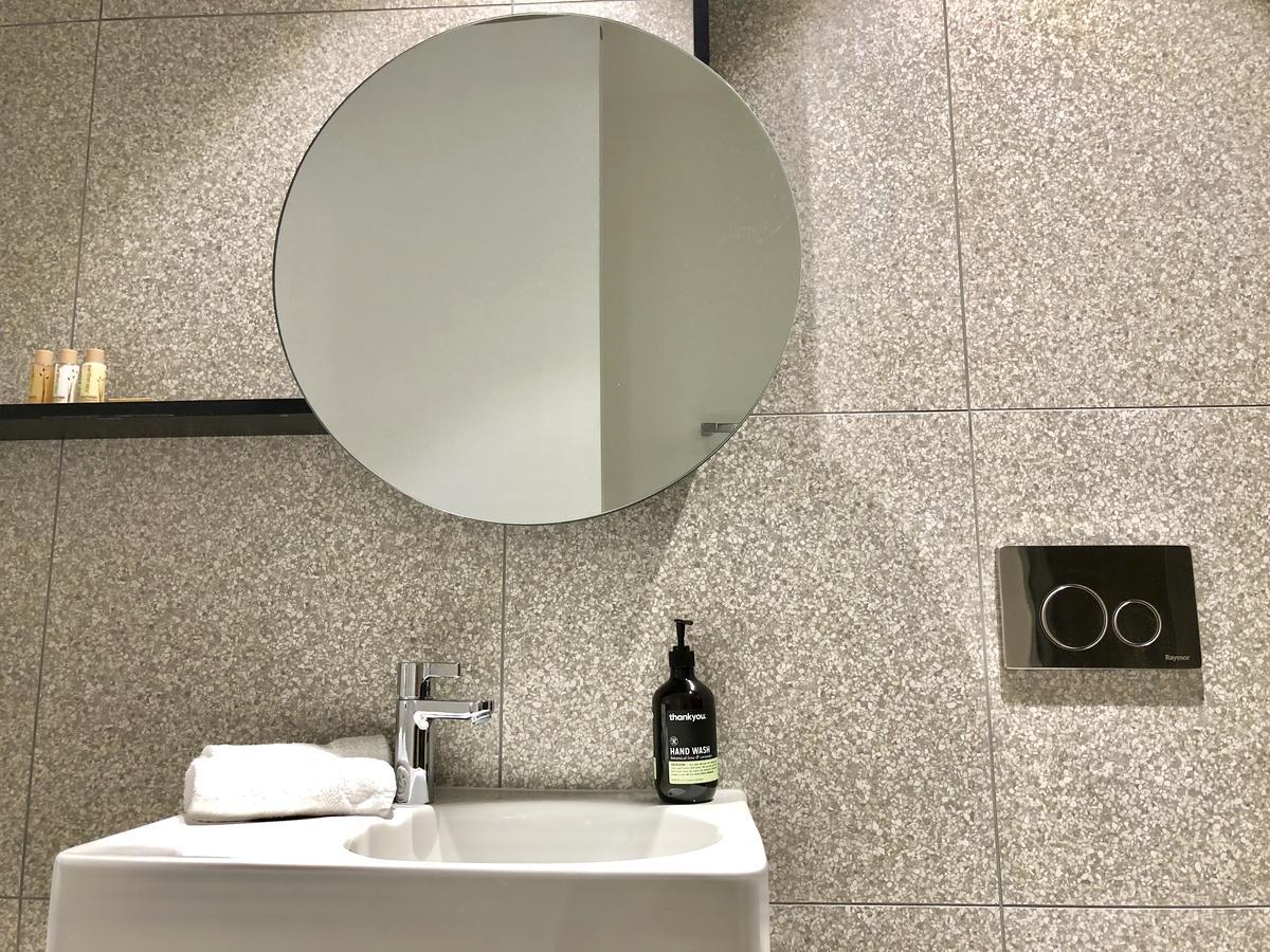 Апартаменты Pride Fawkner St Kilda Rd With Gym & Pool Мельбурн Экстерьер фото